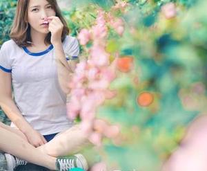 青豆客 – 让人想要把莫晓茜sunny的粉色美图收藏到无尽回忆里，是不是太暧昧了？