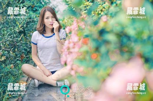青豆客-莫晓茜sunny 青豆客 - 让人想要把莫晓茜sunny的粉色美图收藏到无尽回忆里,是不是太暧昧了?