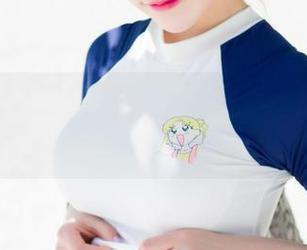 魅妍社 – 王婉悠吊带福利图集：透过屏幕的调皮气息哦