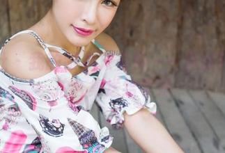 魅妍社 – 我的眼里只有她——黄歆苑的私拍合集送给学妹