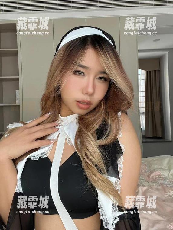 黑饱宝 微密圈 - 更新!黑饱宝的《圣诞》写真集,诠释什么叫“节日的诱惑”。